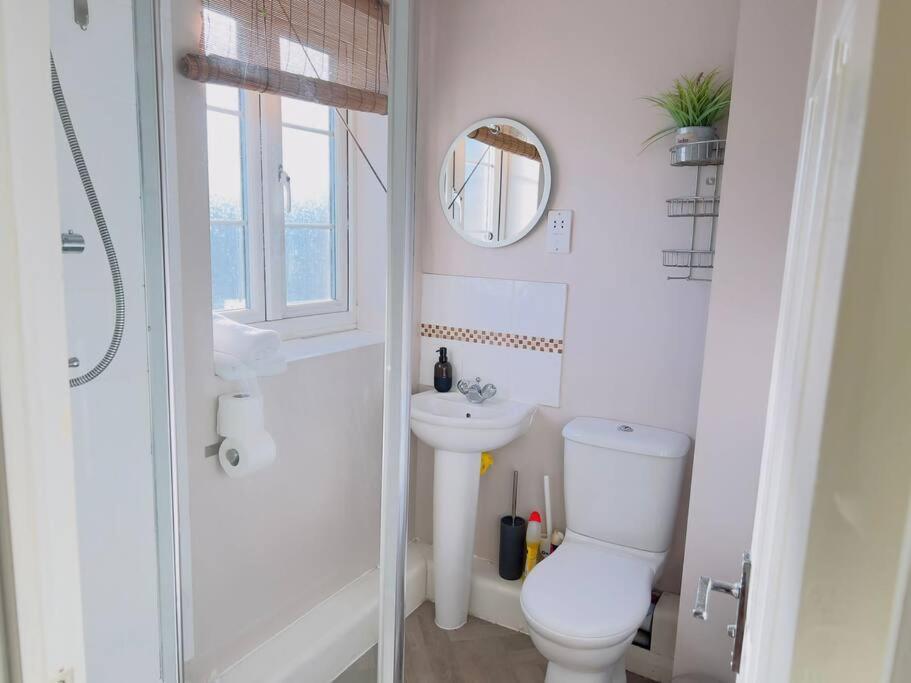 Starview Apartment 101 Colchester Luaran gambar