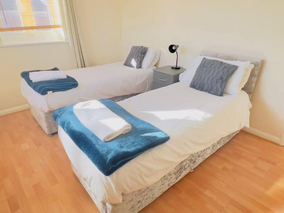 Starview Apartment 101 Colchester Luaran gambar